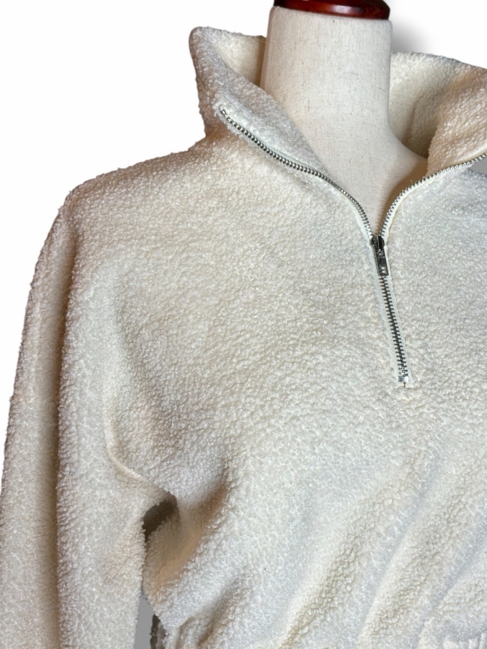 Zaful Cream Faux Sherpa Shearling Cropped 1/4 Zip Pullover Top Size Medium - Picture 4 of 6